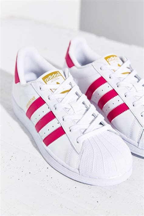 adidas superstar pink stripes